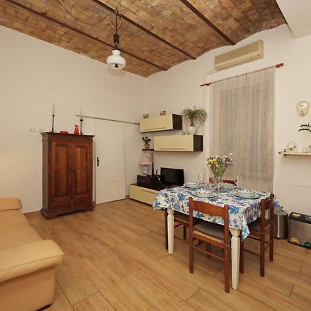 Casa Dalu A Roma Nel Cuore Di Ostia Zewnętrze zdjęcie